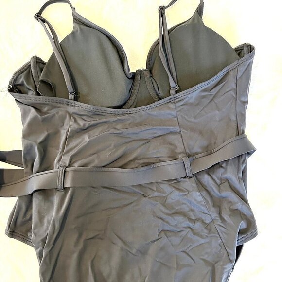 NWT Good American Wire Cup Belted One Piece Swimsuit in Black - Size 5 (2XL) - Picture 8 of 12